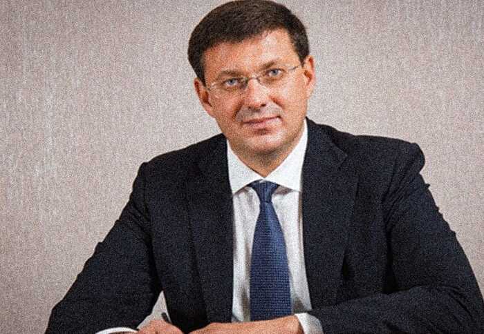 Дружина голови Броварів Сапожка на тлі справи проти нього щодо незаконно отриманих подарунків вирішила розлучитися та розділити майно