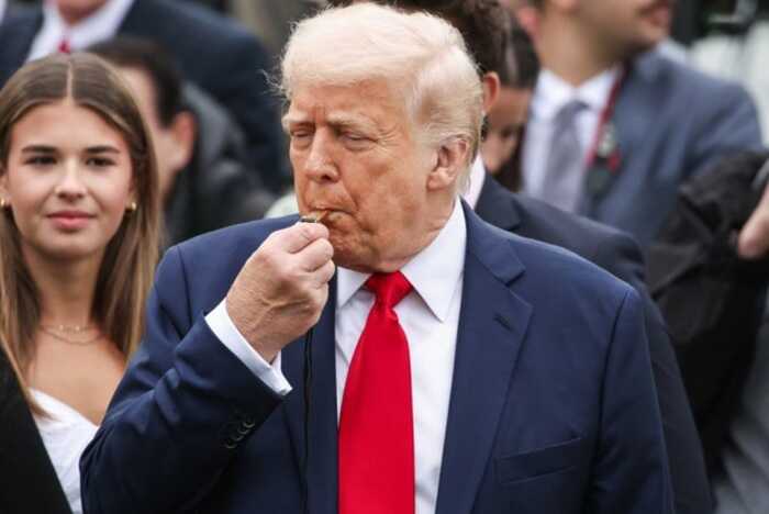 Популярність США різко впала після приходу Трампа до влади