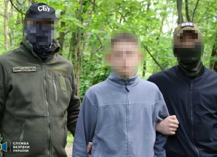 СБУ затримала підлітка, який готував теракт у адмінбудівлі ТЦК у Києві