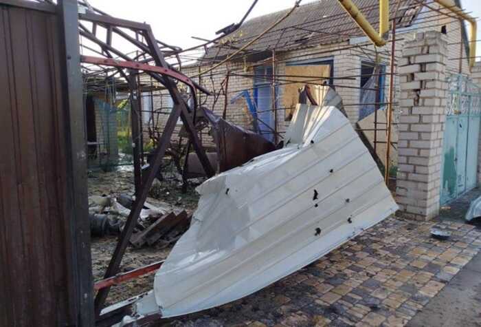 За добу на Херсонщині внаслідок ворожих обстрілів загинула людина, ще 13 - дістали поранення, серед них - дитина