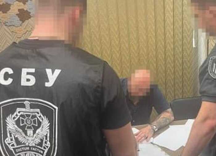 На Дніпропетровщині затримали чоловіка, який завищив ціну на ліжка для ЗСУ на понад 30%