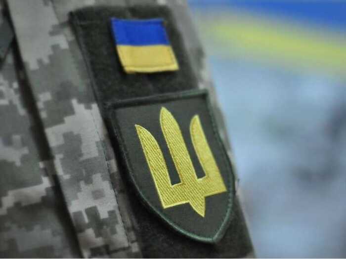 У мережі з’явилося відео, як у Броварах співробітники ТЦК вантажать непритомного чоловіка в бус
